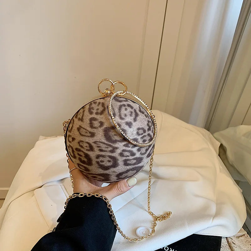 Women Leopard Print Round Evening Bag with Chain Clutch Bag Metal Ring Handle with Diamond Shoulder Bag Ladies Banquet Handbag